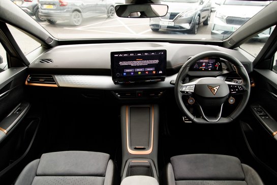 Cupra Born V3