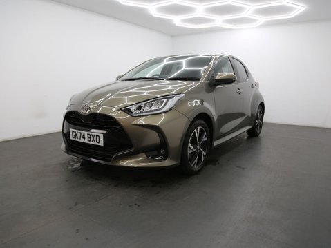 Toyota Yaris 1.5 VVT-h Design E-CVT Euro 6 (s/s) 5dr 3