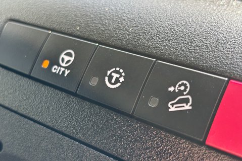 Iveco Daily 35C16HB 3.0 Toolbox Arbor Tipper - Air Con / Diff Lock 29