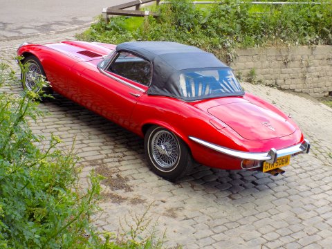 Jaguar E-Type S3 V12 Roadster 43