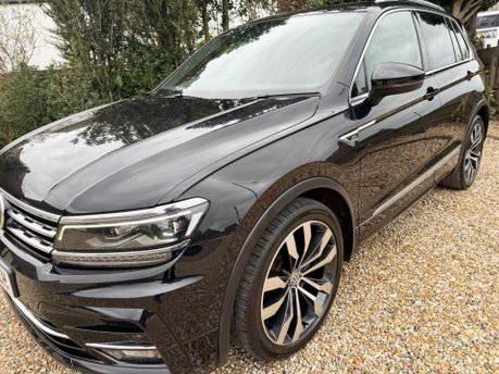 Volkswagen Tiguan 2.0 TDI R-Line Euro 6 (s/s) 5dr 7