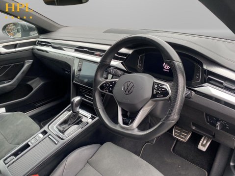 Volkswagen Arteon 1.4 TSI 13kWh R-Line Shooting Brake 5dr Petrol Plug-in Hybrid DSG Euro 6 (s 12
