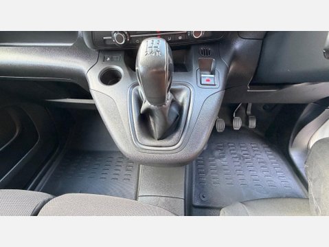 Citroen Berlingo 950 ENTERPRISE XL BLUEHDI 26