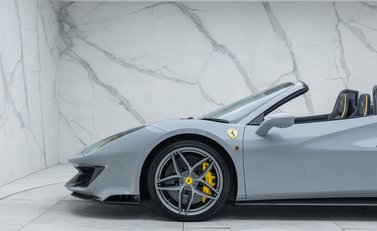 Ferrari 488 Pista Spider 53