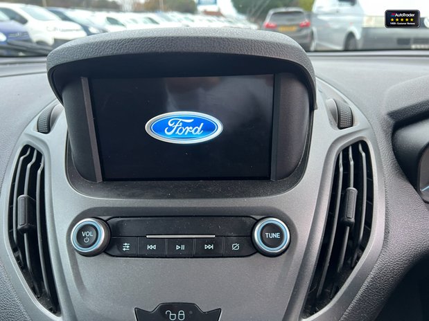 Ford Transit Courier SWB L1H1 Low Roof Limited Air Con Alloys Sensors E 35