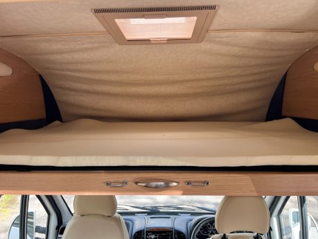 Auto-Sleepers Nuevo ES 4 BERTH PEUGEOT BOXER 2.2 HDI CHASSIS 13