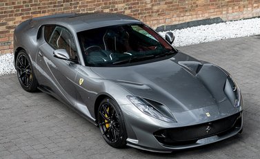 Ferrari 812 Superfast 8