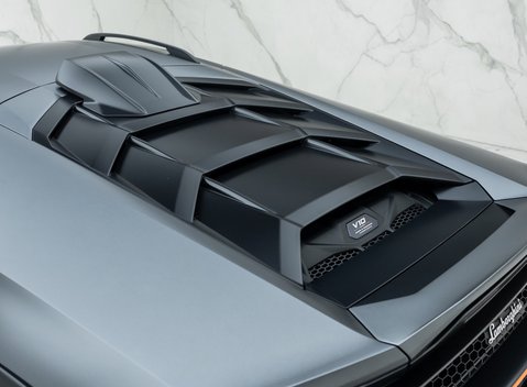 Lamborghini Huracan STERRATO 36