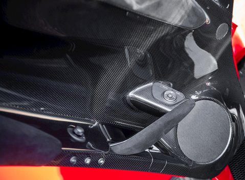 Ferrari LaFerrari Aperta 25