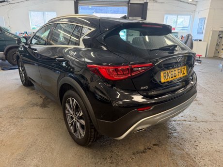Infiniti QX30 2.2d Premium DCT AWD Euro 6 (s/s) 5dr 4