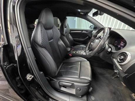 Audi S3 2.0 TFSI Black Edition Sportback 5dr Petrol S Tronic quattro Euro 6 (s/s) ( 7
