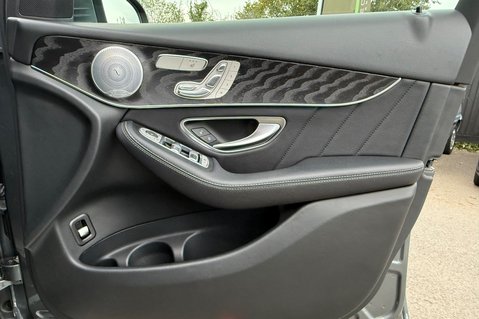 Mercedes-Benz GLC GLC 350 D 4MATIC AMG LINE PREMIUM PLUS -360 CAMERAS -FULL M/B SERVICE HIST 39