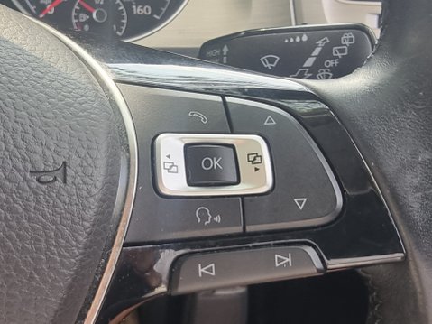 Volkswagen Golf MATCH EDITION TDI BMT DSG 39