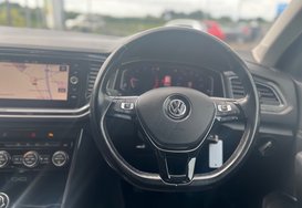 Volkswagen T-Roc SEL TDI 4MOTION 31