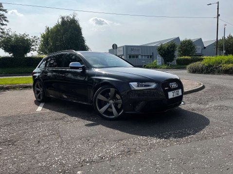 Audi RS4 4.2 RS 4 FSI Quattro Auto 4WD 5dr 39