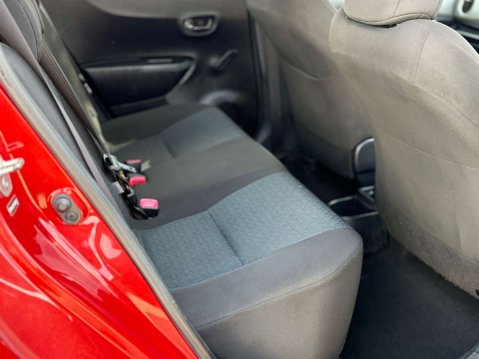 Toyota Yaris 1.3 Yaris TR VVT-i 5dr 17