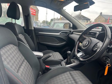 MG ZS EXCITE VTI-TECH 8