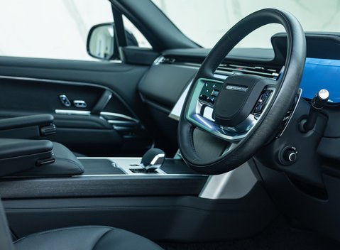 Land Rover Range Rover P530 AUTOBIOGRAPHY 13