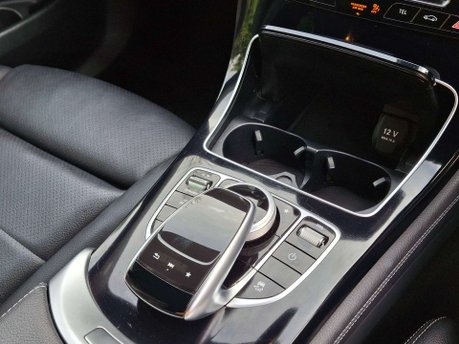 Mercedes-Benz GLC 2.1 GLC 220 D 4Matic AMG Line Auto 4WD 5dr 33