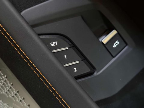 Lamborghini Urus 4.0 V8 BiTurbo Performante SUV 5dr Petrol Auto 4WD Euro 6 (666 ps) 80