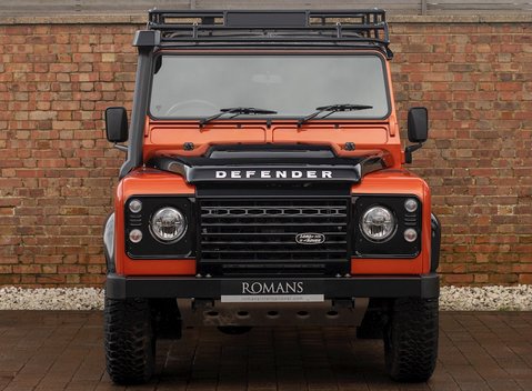 Land Rover Defender 90 Adventure Edition 4
