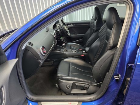 Audi RS3 2.5 TFSI Sportback 5dr Petrol S Tronic quattro Euro 6 (s/s) (367 ps) 17