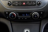 Hyundai i10 PREMIUM SE 26