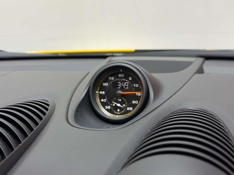 Porsche 718 Cayman 4.0 GT4 Coupe 2dr Petrol PDK Euro 6 (s/s) (420 ps) 41