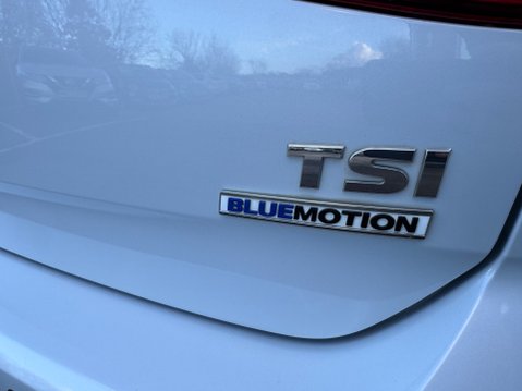Volkswagen Golf SE NAVIGATION TSI EVO 21