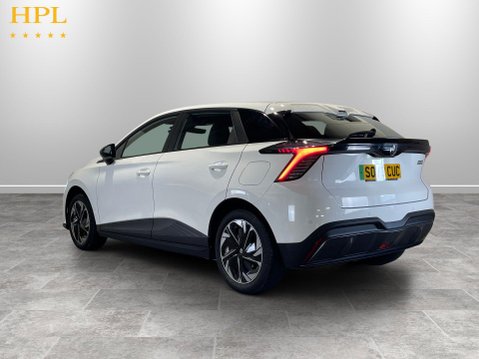 MG MG4 64kWh SE Long Range Hatchback 5dr Electric Auto (203 ps) 5
