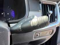 Volvo V90 2.0 B4 MHEV Core Estate 5dr Petrol Hybrid Auto Euro 6 (s/s) (197 ps) 25