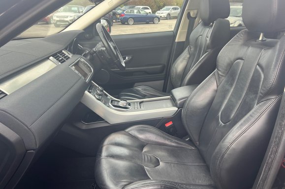 Land Rover Range Rover Evoque 2.2 SD4 PURE TECH AUTO 26