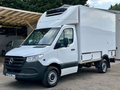 Mercedes-Benz Sprinter 2.0 315 CDI Progressive Chassis Cab 2dr Diesel Manual RWD L2 Euro 6 (s/s) ( 11