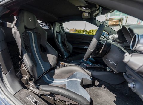 Ferrari F8 Tributo 12