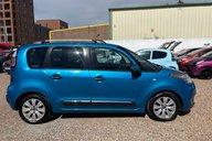 Citroen C3 Picasso EXCLUSIVE HDI.. ONLY £35 ROAD TAX.. STUNNING COLOUR.. VERY SPACIOUS 3