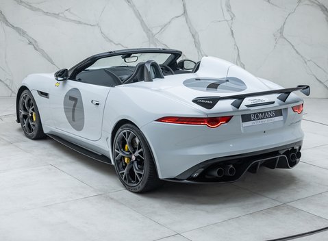 Jaguar F-Type PROJECT 7 15