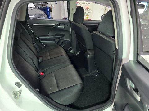 Honda Fit /Jazz 1.5 Hybrid 15