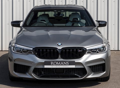 BMW M5 Competition 4