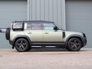 Land Rover Defender 110 P300 SE STYLED BY SEEKER FACTORY MATT FINISH HUGER SPEC  35
