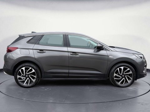 Vauxhall Grandland X 1.2 Grandland X Elite Nav T S/S Auto 5dr 6