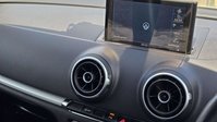 Audi A3 1.4 TFSI CoD S line S Tronic Euro 6 (s/s) 4dr 33