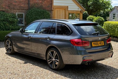 BMW 3 Series 320I XDRIVE M SPORT TOURING 4