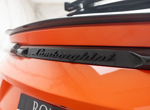 Lamborghini Urus PERFORMANTE 45