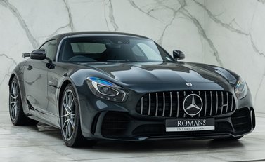 Mercedes-Benz AMG GT R 6