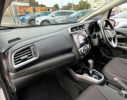 Honda Jazz 1.5 Jazz Sport Navi i-VTec CVT 5dr 17