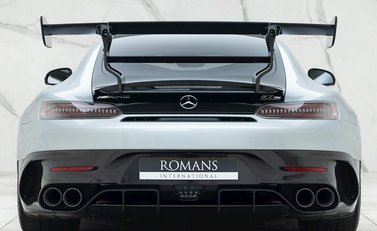 Mercedes-Benz Amg GT GT Black Series 5