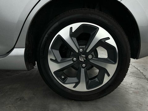 Suzuki Swift ULTRA 8
