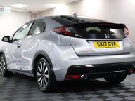 Honda Civic I-VTEC SE PLUS NAVI 22