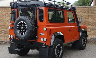 Land Rover 90 Adventure 4