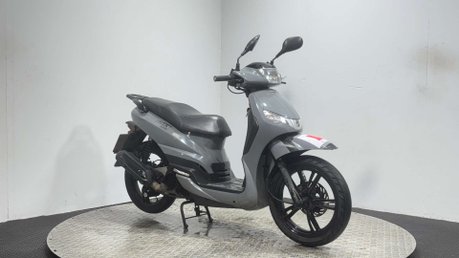 Peugeot Tweet GT 2023 RUNNING PROJECT LEARNER SCOOTER 125CC NEEDS WORK 2